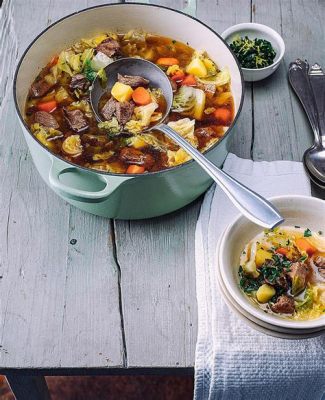  Stovies! Een hartverwarmende stoofpot vol rijke smaken en aardse gezelligheid