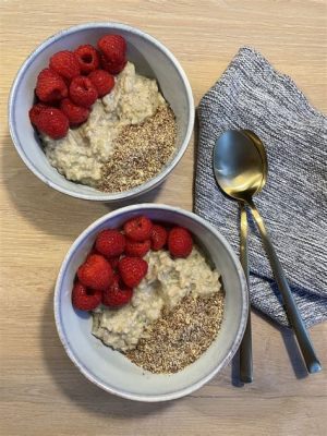  Haleem: Een romige havermoutpap met een pittige kick van gekruide lam!